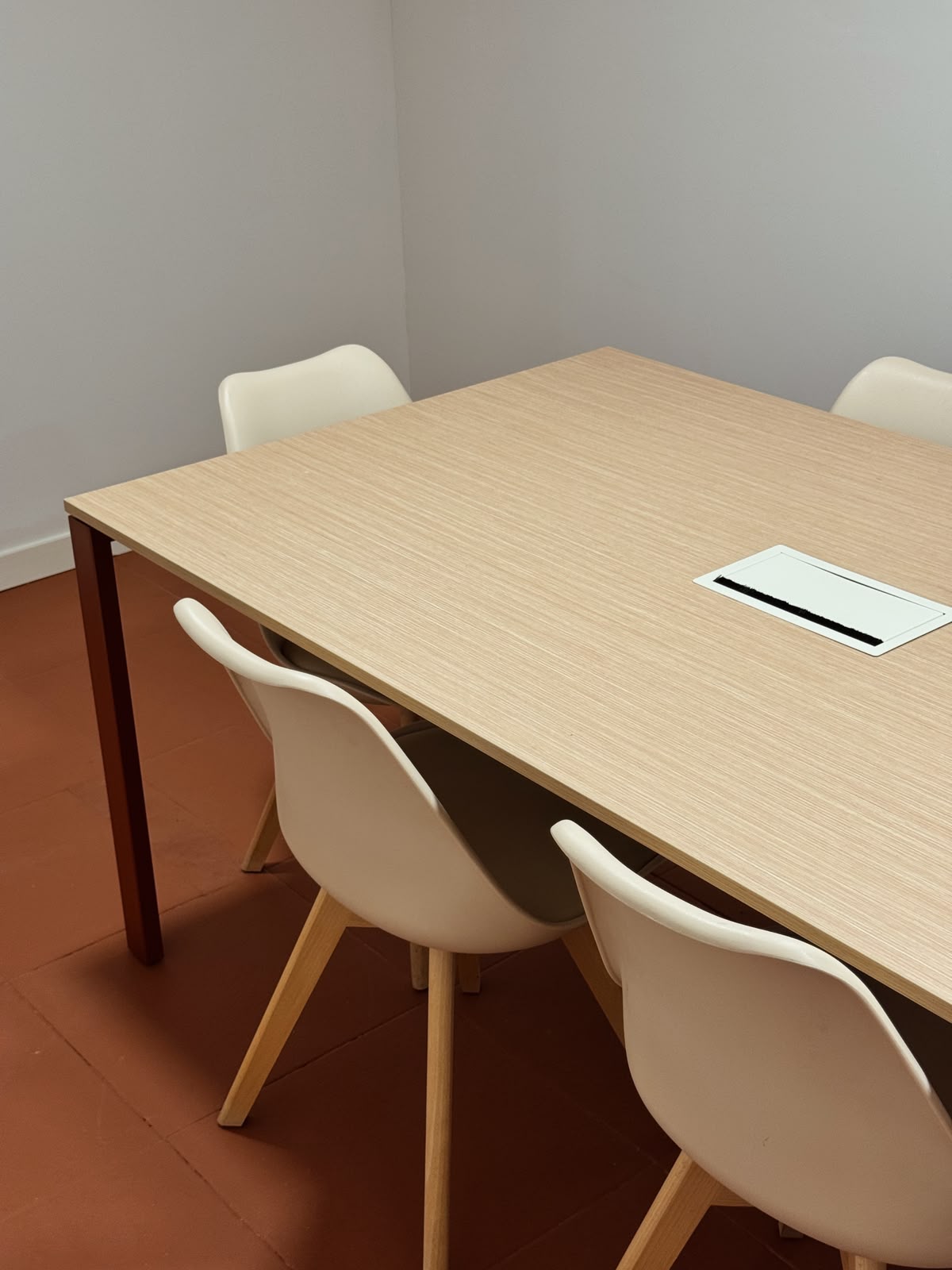 Mezzanine cowork space photo 9